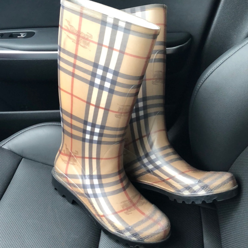 Burberry Rainboots